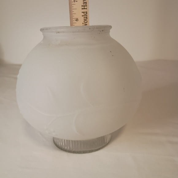 Vtg Frosted Grape Vine Pattern Glass Ceiling Light Fixture Cover Globe Shade - Picture 9 of 9